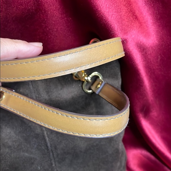 Brown Suede Women's Bag - Picture 5 of 9